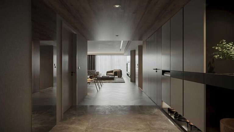 Không gian sảnh vào nhà được lát gách Tây Ban Nha vân đá tối màu khác với bên trong nhà, vừa là cách phân chia không gian, vừa tăng cảm giác sạch sẽ cho khu vực này